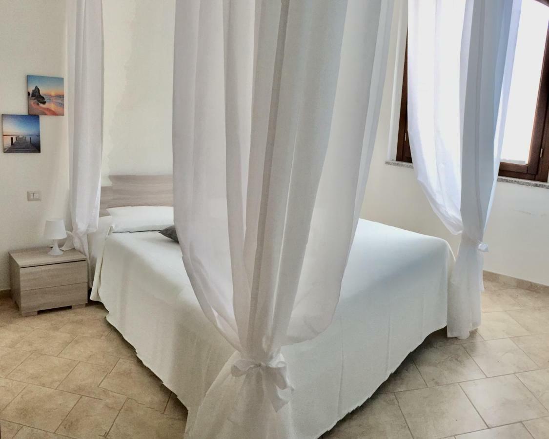 Ferienwohnung Renabianca House Santa Teresa Gallura Exterior foto